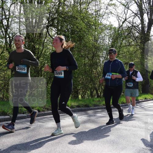 12.04.2026 - 45. Internationalen Wilhelmsburger Insellauf Yannick Fuchs http://msf.ph/oto/9497774 12.04.2026 10:55:37 Laufen 3005, 2699, 69, 2686, 3295 meine-sportfotos.de