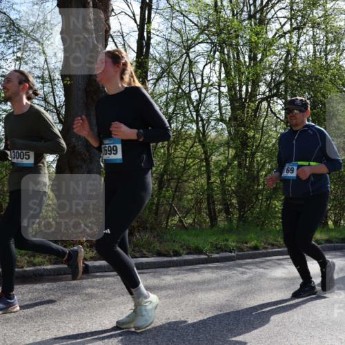 12.04.2026 - 45. Internationalen Wilhelmsburger Insellauf Yannick Fuchs http://msf.ph/oto/9497784 12.04.2026 10:55:38 Laufen 699, 3005, 69, 2686, 329 meine-sportfotos.de