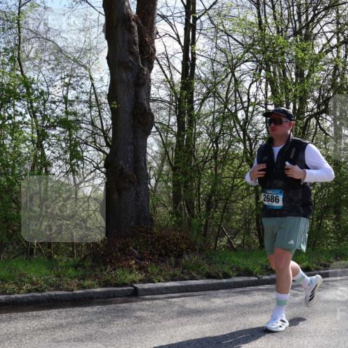12.04.2026 - 45. Internationalen Wilhelmsburger Insellauf Yannick Fuchs http://msf.ph/oto/9497794 12.04.2026 10:55:39 Laufen 2686 meine-sportfotos.de