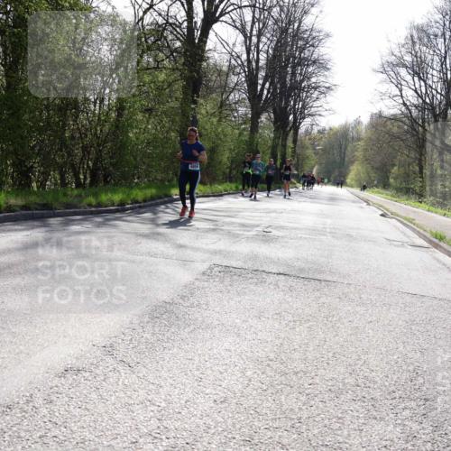 12.04.2026 - 45. Internationalen Wilhelmsburger Insellauf Yannick Fuchs http://msf.ph/oto/9497803 12.04.2026 10:55:41 Laufen  meine-sportfotos.de