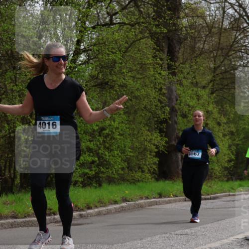 12.04.2026 - 45. Internationalen Wilhelmsburger Insellauf Yannick Fuchs http://msf.ph/oto/9497831 12.04.2026 13:10:23 Laufen 4016, 4567, 5171, 5192 meine-sportfotos.de
