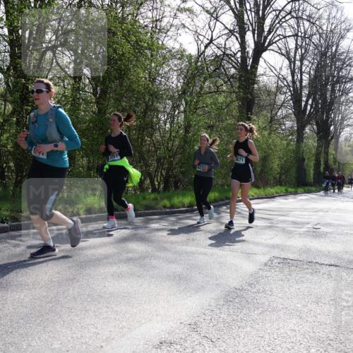 12.04.2026 - 45. Internationalen Wilhelmsburger Insellauf Yannick Fuchs http://msf.ph/oto/9497862 12.04.2026 10:55:47 Laufen 3701, 3671 meine-sportfotos.de