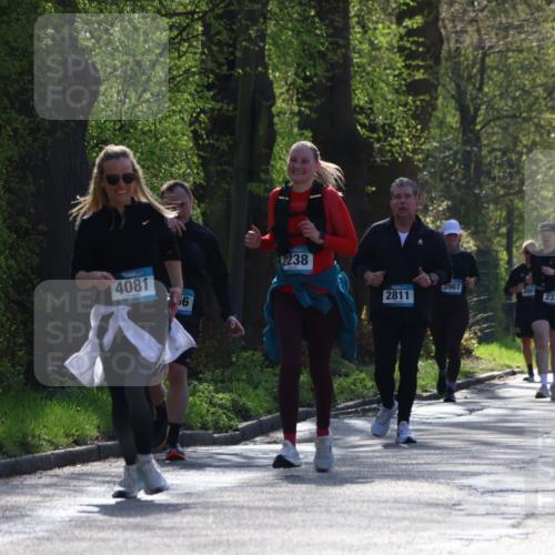 12.04.2026 - 45. Internationalen Wilhelmsburger Insellauf Yannick Fuchs http://msf.ph/oto/9497890 12.04.2026 10:55:51 Laufen 4081, 56, 2238, 3967, 2811, 2336, 3209, 3544 meine-sportfotos.de