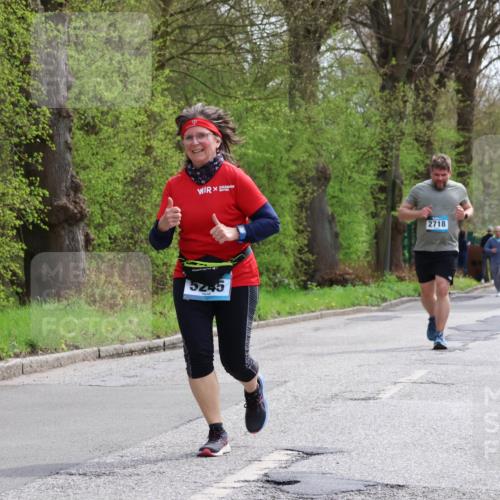 12.04.2026 - 45. Internationalen Wilhelmsburger Insellauf Yannick Fuchs http://msf.ph/oto/9497910 12.04.2026 13:10:49 Laufen 2718 meine-sportfotos.de