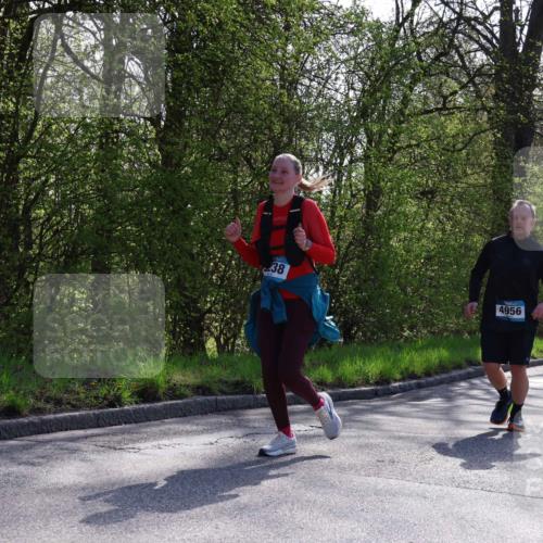 12.04.2026 - 45. Internationalen Wilhelmsburger Insellauf Yannick Fuchs http://msf.ph/oto/9497946 12.04.2026 10:55:59 Laufen 38, 4956, 2811 meine-sportfotos.de