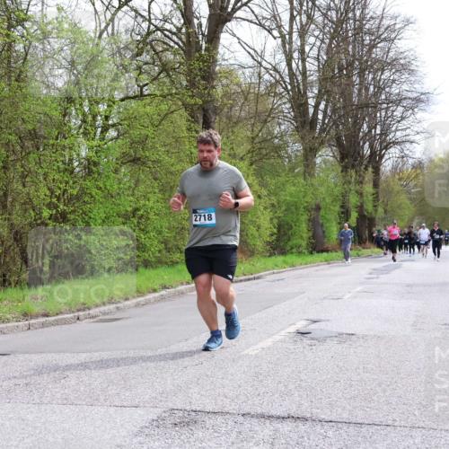12.04.2026 - 45. Internationalen Wilhelmsburger Insellauf Yannick Fuchs http://msf.ph/oto/9497949 12.04.2026 13:10:55 Laufen 2718 meine-sportfotos.de