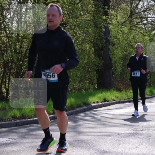 12.04.2026 - 45. Internationalen Wilhelmsburger Insellauf Yannick Fuchs http://msf.ph/oto/9497954 12.04.2026 10:56:00 Laufen 4956, 2811, 3967, 2336 meine-sportfotos.de