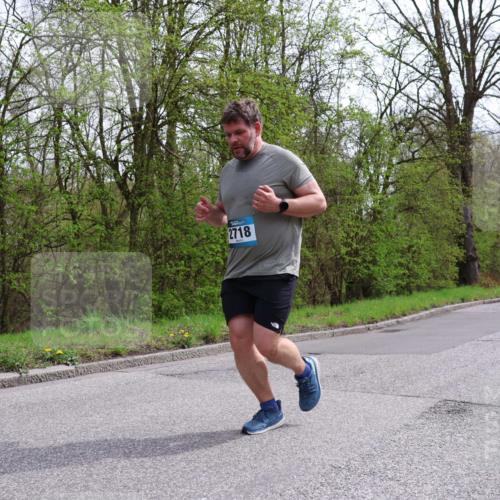 12.04.2026 - 45. Internationalen Wilhelmsburger Insellauf Yannick Fuchs http://msf.ph/oto/9497963 12.04.2026 13:10:56 Laufen 2718 meine-sportfotos.de