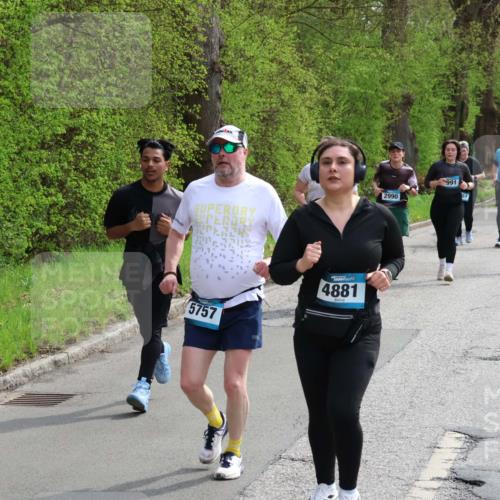12.04.2026 - 45. Internationalen Wilhelmsburger Insellauf Yannick Fuchs http://msf.ph/oto/9498008 12.04.2026 13:11:08 Laufen 2990, 5757, 4881, 991, 22584064 meine-sportfotos.de
