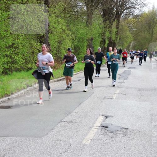 12.04.2026 - 45. Internationalen Wilhelmsburger Insellauf Yannick Fuchs http://msf.ph/oto/9498023 12.04.2026 13:11:09 Laufen 2990, 2257, 4064 meine-sportfotos.de