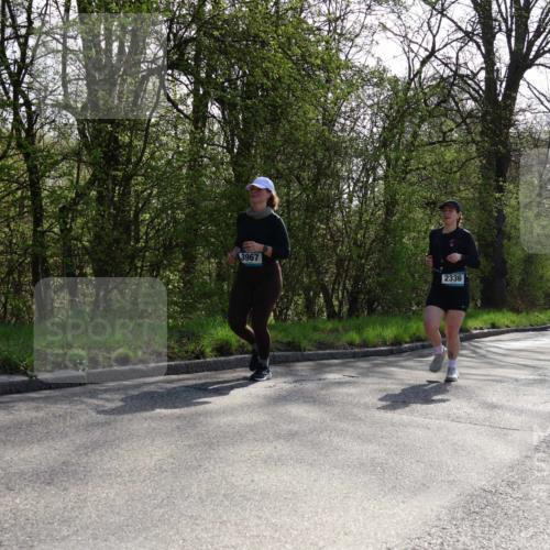 12.04.2026 - 45. Internationalen Wilhelmsburger Insellauf Yannick Fuchs http://msf.ph/oto/9498024 12.04.2026 10:56:08 Laufen 3967, 2336, 2601 meine-sportfotos.de