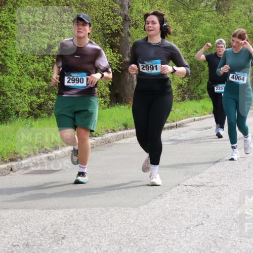 12.04.2026 - 45. Internationalen Wilhelmsburger Insellauf Yannick Fuchs http://msf.ph/oto/9498037 12.04.2026 13:11:12 Laufen 2990, 2991, 2257, 4064, 2258, 393, 17 meine-sportfotos.de
