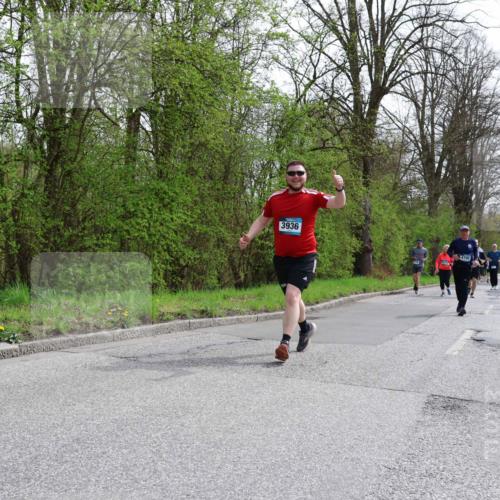 12.04.2026 - 45. Internationalen Wilhelmsburger Insellauf Yannick Fuchs http://msf.ph/oto/9498116 12.04.2026 13:11:22 Laufen 3936, 4790 meine-sportfotos.de