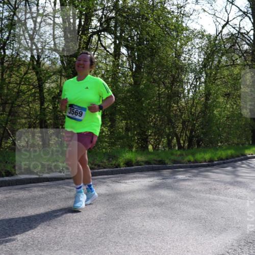 12.04.2026 - 45. Internationalen Wilhelmsburger Insellauf Yannick Fuchs http://msf.ph/oto/9498122 12.04.2026 10:56:18 Laufen 3569 meine-sportfotos.de