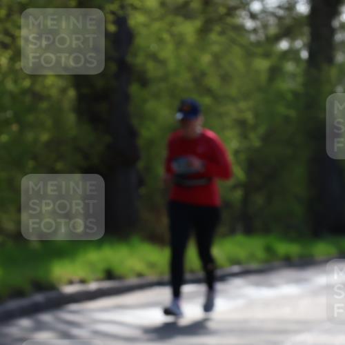 12.04.2026 - 45. Internationalen Wilhelmsburger Insellauf Yannick Fuchs http://msf.ph/oto/9498124 12.04.2026 10:56:19 Laufen  meine-sportfotos.de