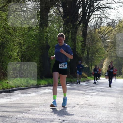 12.04.2026 - 45. Internationalen Wilhelmsburger Insellauf Yannick Fuchs http://msf.ph/oto/9498135 12.04.2026 10:56:20 Laufen 3239, 3077, 2612 meine-sportfotos.de