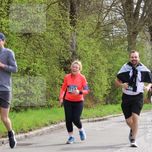 12.04.2026 - 45. Internationalen Wilhelmsburger Insellauf Yannick Fuchs http://msf.ph/oto/9498151 12.04.2026 13:11:26 Laufen 5770, 2717, 288, 155 meine-sportfotos.de