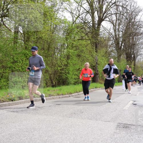 12.04.2026 - 45. Internationalen Wilhelmsburger Insellauf Yannick Fuchs http://msf.ph/oto/9498160 12.04.2026 13:11:26 Laufen 5770, 2717 meine-sportfotos.de