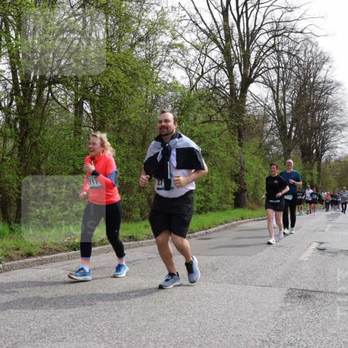 12.04.2026 - 45. Internationalen Wilhelmsburger Insellauf Yannick Fuchs http://msf.ph/oto/9498185 12.04.2026 13:11:28 Laufen 2717, 2557 meine-sportfotos.de
