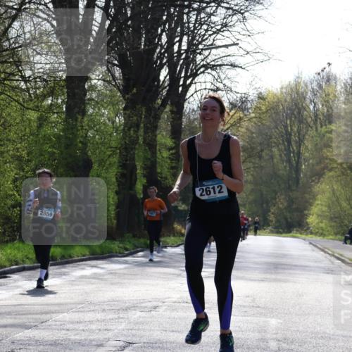 12.04.2026 - 45. Internationalen Wilhelmsburger Insellauf Yannick Fuchs http://msf.ph/oto/9498206 12.04.2026 10:56:31 Laufen 2859, 2612 meine-sportfotos.de