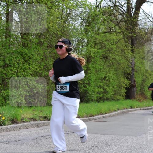 12.04.2026 - 45. Internationalen Wilhelmsburger Insellauf Yannick Fuchs http://msf.ph/oto/9498223 12.04.2026 13:11:32 Laufen 2881, 4840 meine-sportfotos.de