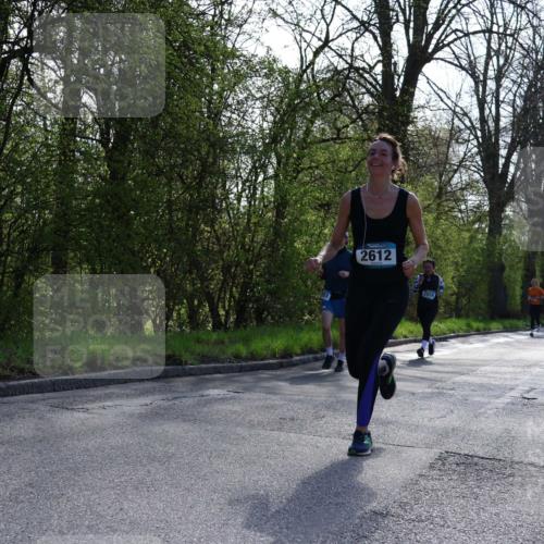 12.04.2026 - 45. Internationalen Wilhelmsburger Insellauf Yannick Fuchs http://msf.ph/oto/9498224 12.04.2026 10:56:33 Laufen 2612, 2859 meine-sportfotos.de