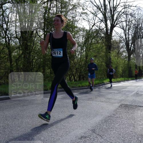12.04.2026 - 45. Internationalen Wilhelmsburger Insellauf Yannick Fuchs http://msf.ph/oto/9498232 12.04.2026 10:56:34 Laufen 2612 meine-sportfotos.de