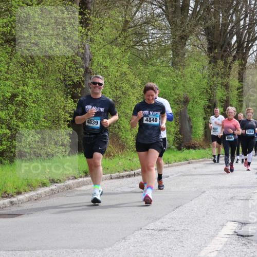 12.04.2026 - 45. Internationalen Wilhelmsburger Insellauf Yannick Fuchs http://msf.ph/oto/9498233 12.04.2026 13:11:34 Laufen 4839, 4840, 3024, 3888, 4684, 441, 5820 meine-sportfotos.de