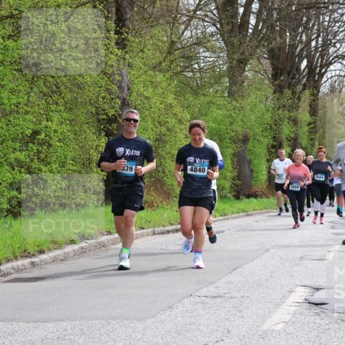 12.04.2026 - 45. Internationalen Wilhelmsburger Insellauf Yannick Fuchs http://msf.ph/oto/9498236 12.04.2026 13:11:34 Laufen 4840, 339, 3888, 4684, 5820 meine-sportfotos.de