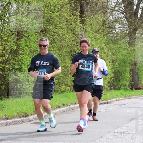 12.04.2026 - 45. Internationalen Wilhelmsburger Insellauf Yannick Fuchs http://msf.ph/oto/9498248 12.04.2026 13:11:35 Laufen 4839, 4840, 3888, 3023, 4411 meine-sportfotos.de