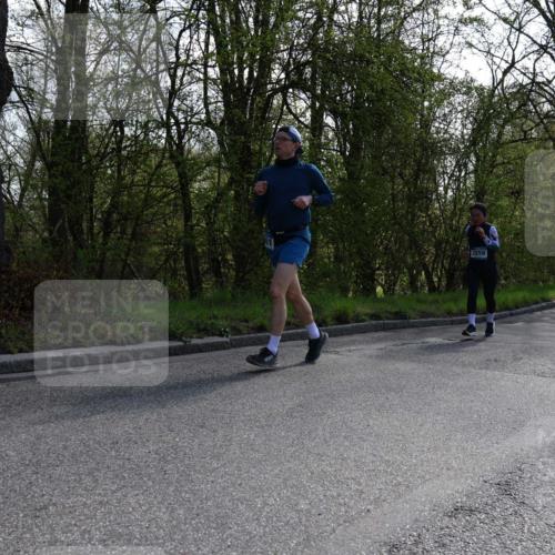 12.04.2026 - 45. Internationalen Wilhelmsburger Insellauf Yannick Fuchs http://msf.ph/oto/9498250 12.04.2026 10:56:35 Laufen 2859 meine-sportfotos.de