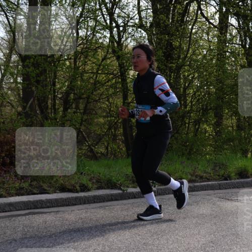 12.04.2026 - 45. Internationalen Wilhelmsburger Insellauf Yannick Fuchs http://msf.ph/oto/9498257 12.04.2026 10:56:37 Laufen 28 meine-sportfotos.de