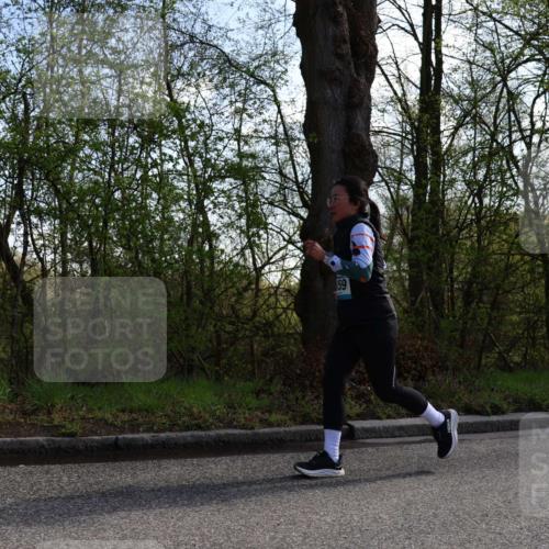 12.04.2026 - 45. Internationalen Wilhelmsburger Insellauf Yannick Fuchs http://msf.ph/oto/9498265 12.04.2026 10:56:38 Laufen  meine-sportfotos.de