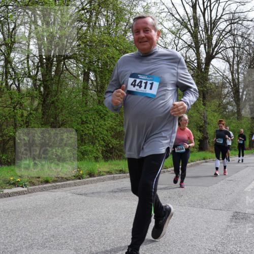 12.04.2026 - 45. Internationalen Wilhelmsburger Insellauf Yannick Fuchs http://msf.ph/oto/9498301 12.04.2026 13:11:40 Laufen 4411, 3888, 4684, 5420 meine-sportfotos.de