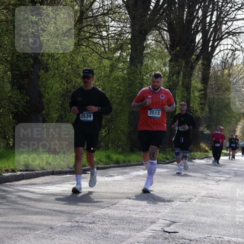 12.04.2026 - 45. Internationalen Wilhelmsburger Insellauf Yannick Fuchs http://msf.ph/oto/9498307 12.04.2026 10:56:44 Laufen 2513, 2539 meine-sportfotos.de