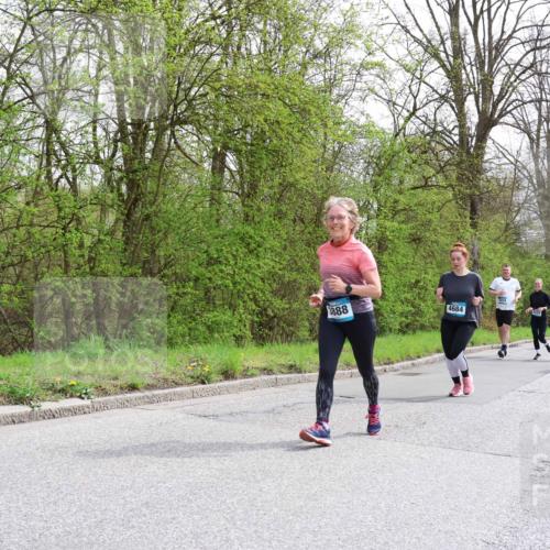 12.04.2026 - 45. Internationalen Wilhelmsburger Insellauf Yannick Fuchs http://msf.ph/oto/9498312 12.04.2026 13:11:41 Laufen 3888, 4684, 3024, 5206, 5820 meine-sportfotos.de