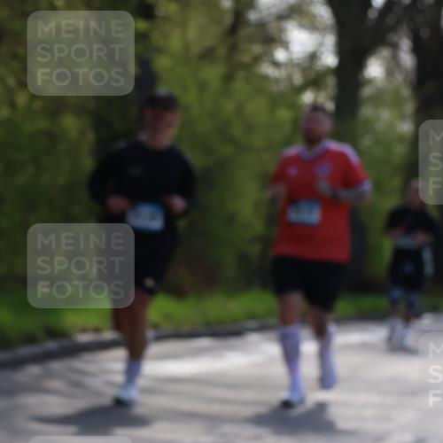 12.04.2026 - 45. Internationalen Wilhelmsburger Insellauf Yannick Fuchs http://msf.ph/oto/9498315 12.04.2026 10:56:46 Laufen  meine-sportfotos.de