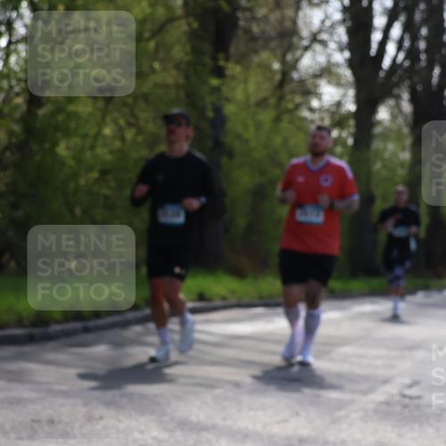12.04.2026 - 45. Internationalen Wilhelmsburger Insellauf Yannick Fuchs http://msf.ph/oto/9498320 12.04.2026 10:56:46 Laufen  meine-sportfotos.de