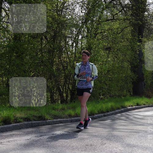 12.04.2026 - 45. Internationalen Wilhelmsburger Insellauf Yannick Fuchs http://msf.ph/oto/9498346 12.04.2026 10:56:56 Laufen 2585, 4971, 26 meine-sportfotos.de