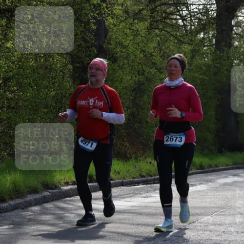 12.04.2026 - 45. Internationalen Wilhelmsburger Insellauf Yannick Fuchs http://msf.ph/oto/9498358 12.04.2026 10:56:57 Laufen 4971, 2673, 4080, 4744 meine-sportfotos.de