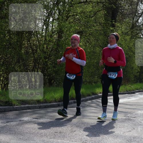 12.04.2026 - 45. Internationalen Wilhelmsburger Insellauf Yannick Fuchs http://msf.ph/oto/9498375 12.04.2026 10:56:59 Laufen 4911, 2673, 444 meine-sportfotos.de