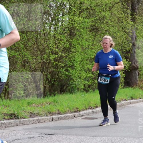 12.04.2026 - 45. Internationalen Wilhelmsburger Insellauf Yannick Fuchs http://msf.ph/oto/9498425 12.04.2026 13:11:51 Laufen 4, 20, 5529, 2563 meine-sportfotos.de
