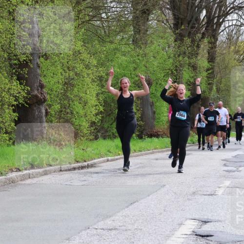 12.04.2026 - 45. Internationalen Wilhelmsburger Insellauf Yannick Fuchs http://msf.ph/oto/9498470 12.04.2026 13:11:55 Laufen 2968, 3132, 23, 4574, 457 meine-sportfotos.de