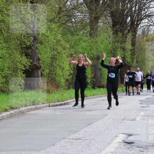 12.04.2026 - 45. Internationalen Wilhelmsburger Insellauf Yannick Fuchs http://msf.ph/oto/9498473 12.04.2026 13:11:56 Laufen 2968, 3132, 3937, 4574 meine-sportfotos.de
