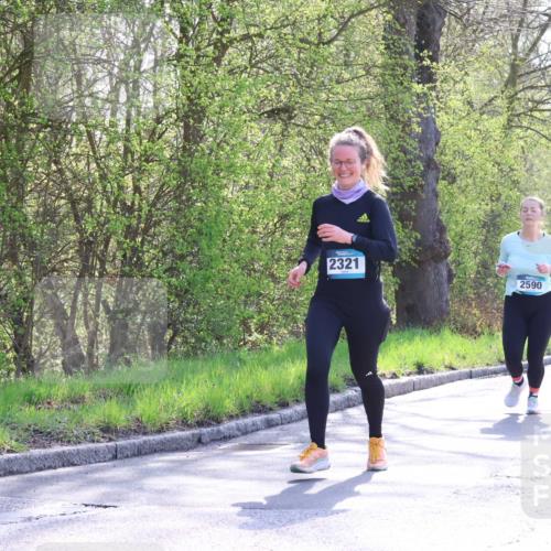 12.04.2026 - 45. Internationalen Wilhelmsburger Insellauf Yannick Fuchs http://msf.ph/oto/9498482 12.04.2026 10:57:15 Laufen 2321, 2590, 2576, 3507 meine-sportfotos.de