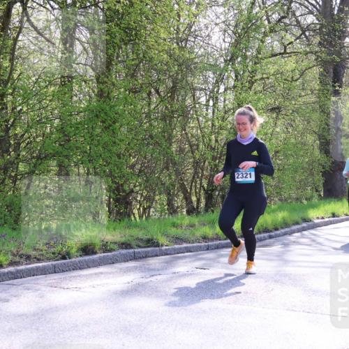 12.04.2026 - 45. Internationalen Wilhelmsburger Insellauf Yannick Fuchs http://msf.ph/oto/9498491 12.04.2026 10:57:16 Laufen 2321, 2590, 257, 3507 meine-sportfotos.de