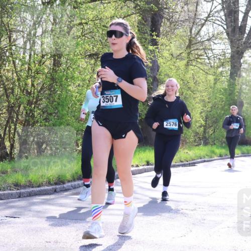 12.04.2026 - 45. Internationalen Wilhelmsburger Insellauf Yannick Fuchs http://msf.ph/oto/9498507 12.04.2026 10:57:17 Laufen 3507, 2576, 2199 meine-sportfotos.de