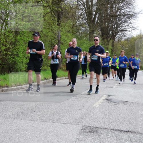 12.04.2026 - 45. Internationalen Wilhelmsburger Insellauf Yannick Fuchs http://msf.ph/oto/9498572 12.04.2026 13:12:08 Laufen 31, 4575, 4574, 375, 3938, 2360, 275632933, 2359 meine-sportfotos.de