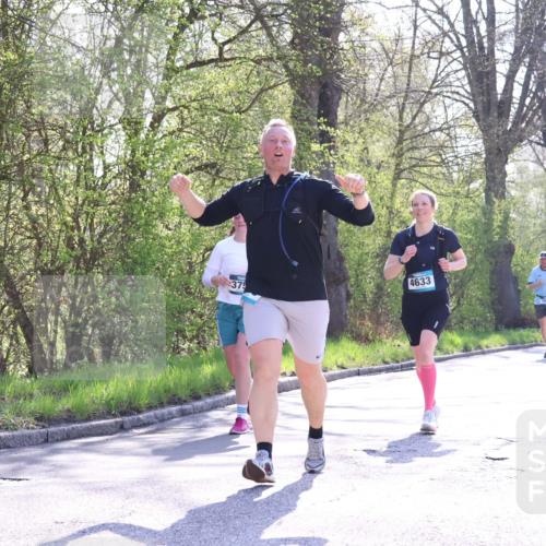 12.04.2026 - 45. Internationalen Wilhelmsburger Insellauf Yannick Fuchs http://msf.ph/oto/9498575 12.04.2026 10:58:42 Laufen 375, 4633 meine-sportfotos.de