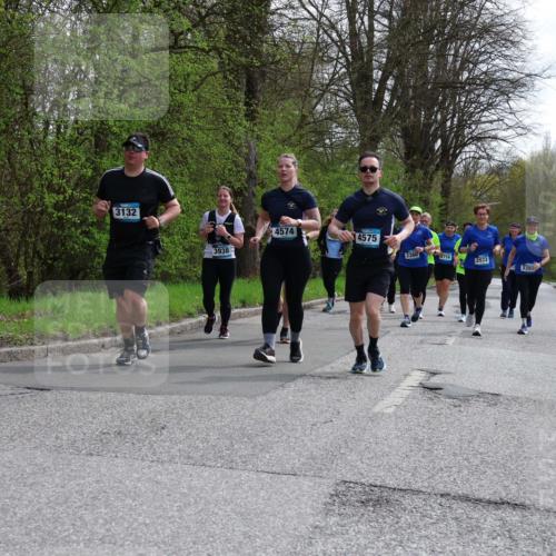 12.04.2026 - 45. Internationalen Wilhelmsburger Insellauf Yannick Fuchs http://msf.ph/oto/9498576 12.04.2026 13:12:08 Laufen 3132, 3938, 4574, 4575, 2360, 2756, 2933, 235 meine-sportfotos.de